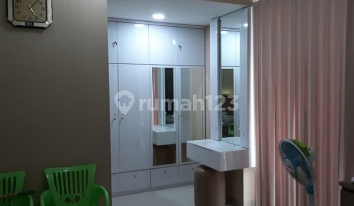 Apartemen Rainbow Spring Condovillas 3 Kamar Tidur Furnished Bagus