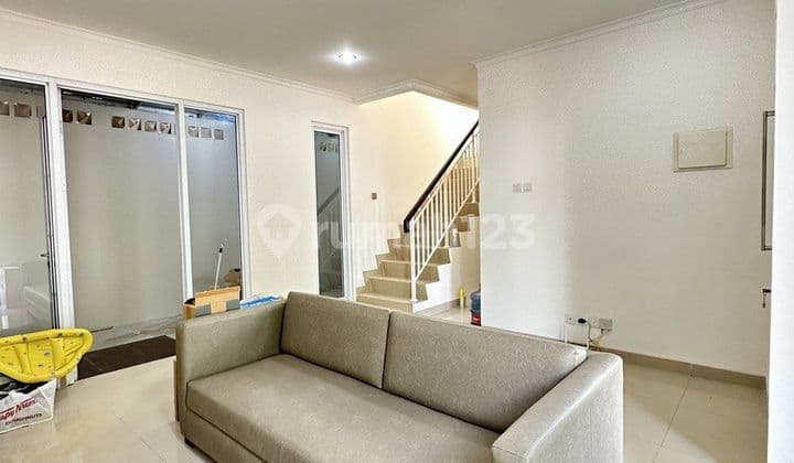 Rumah Latigo Gading Serpong Hadap Selatan Rumah Siap Huni Jual Cepat Harga Bagus