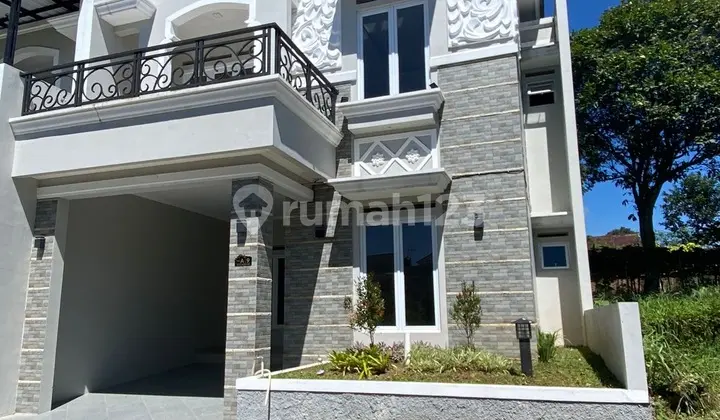 Villa Modern di Ratu Mansion Puncak Pacet Hanjawar
