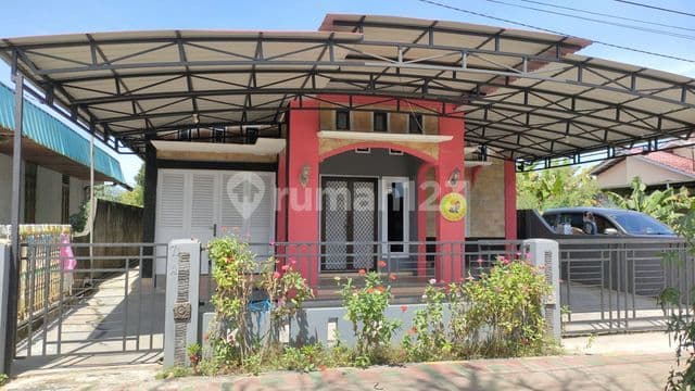 Rumah Siap Huni Jalan Sekawan, Roban, Singkawang