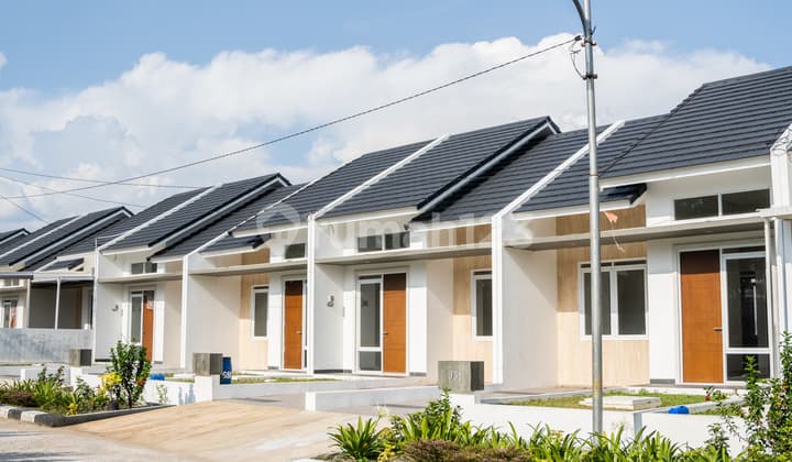 Rumah 1 Lantai, Tanah Luas di Perumahan Ekslusif Kota Bandung