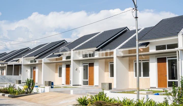Rumah 1 Lantai, Tanah Luas di Perumahan Ekslusif Kota Bandung