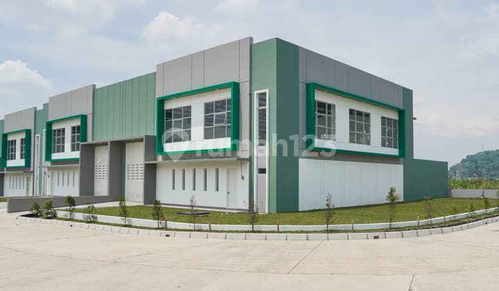 Gudang Premium Lebar 16 - bisa Masuk Kontainer 40Ft