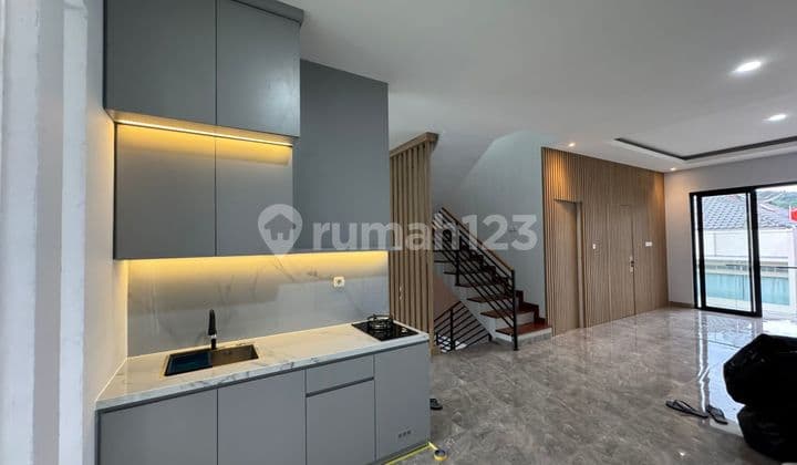 Rumah Modern Dalam Cluster di Dago Tenang Asri