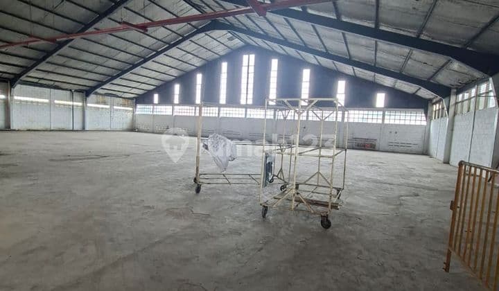 Strategic 2-Storey Shared Warehouse in Cigondewah