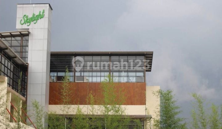 Gedung Galeri 3 Lantai di Citra Green Dago