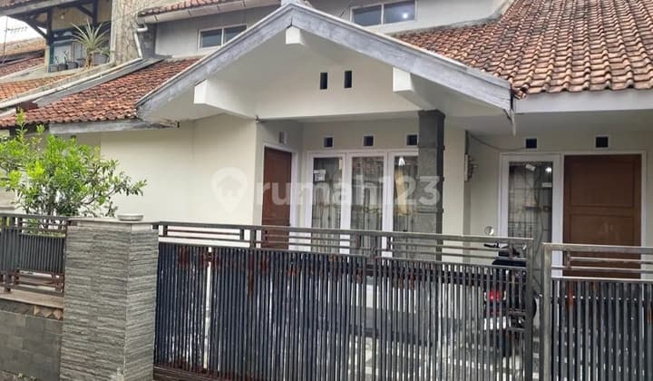 Disewakan Murah Rumah di Sayap Buah Batu Dekat Logam Ciparay Bandung