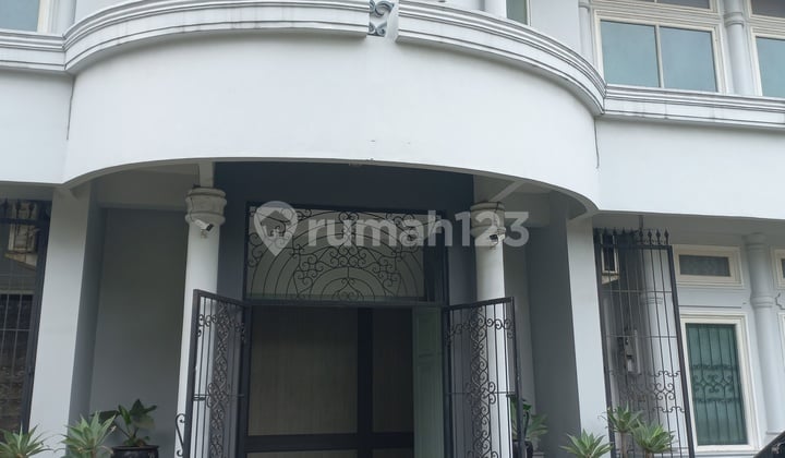 Disewakan Gedung Strategis di Terusan Pasir Koja Dekat Holis Kopo Andir Paskal Bandung