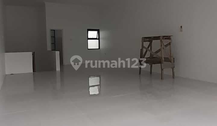 Ruko Siap Pakai Cocok untuk Kantor di Sayap Margacinta