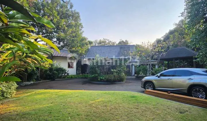 For Sale Luxury House Location Cilandak Barat, South Jakarta