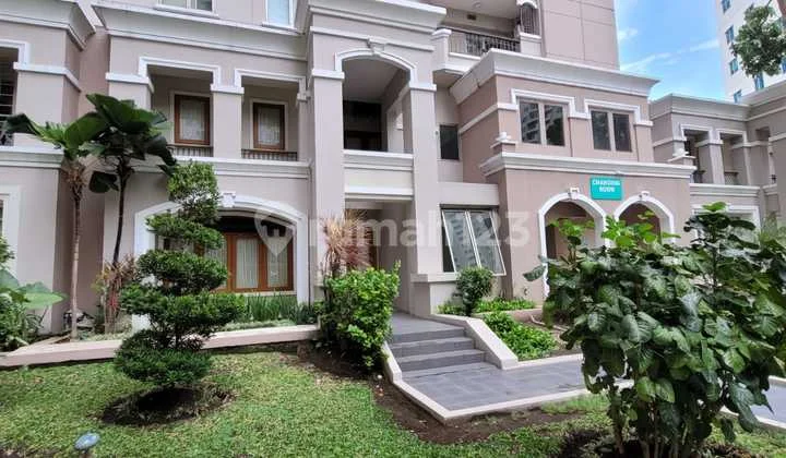 Dijual Murah Dibawah NJOP Townhouse Mewah 2 Lantai Garden Mansion Surabaya Barat