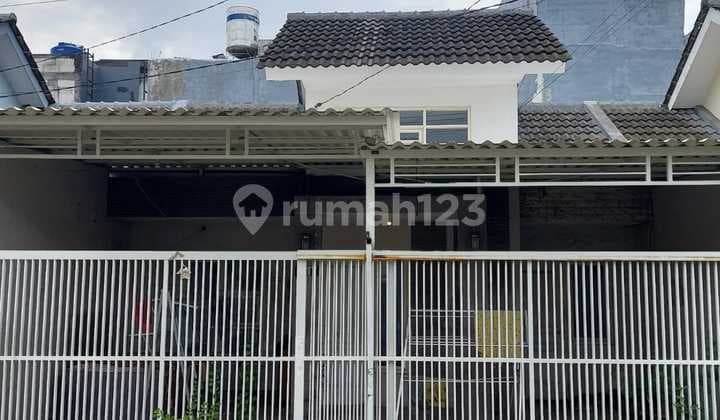 Dijual Murah Via Lelang Rumah di Royal Paka Gununganyar Surabaya