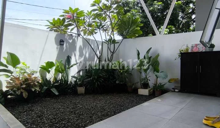 Dijual Rumah 2 Lantai di Perum Ciater Permai .Serpong Tangerang Selatan