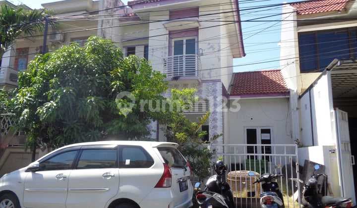 Dijual Murah Via Lelang Rumah di Lebak Indah Regency Surabaya