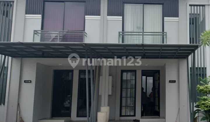 For Sale via Auction: House in Grand Pakuwon Tandes, Surabaya