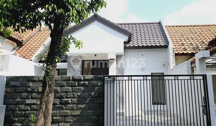 Rumah Citraland Taman Puspa Raya Full Renov .surabaya Barat