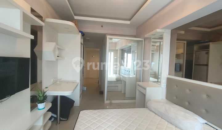 For rent: Orchad Apartment Studio Type, West Surabaya