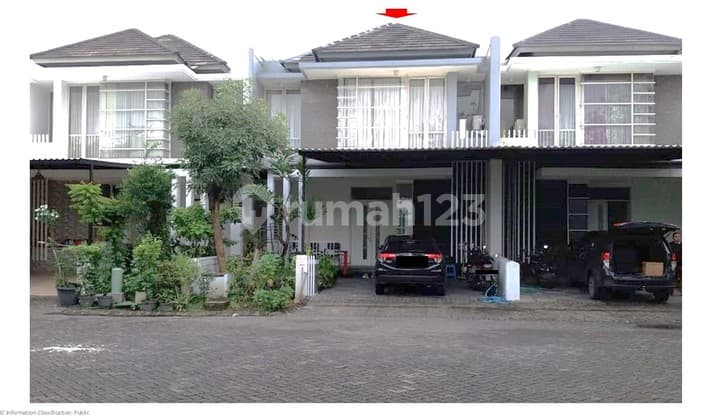 Dijual Via Lelang Rumah Royal Residen Lokasi Strategis