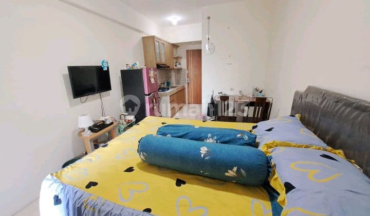 Peak Golf Hill Apartments Strategic and Commercial Area Location