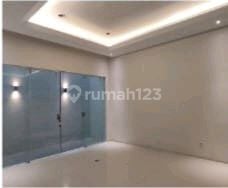 Rumah Cantik Dan Istimewa Di Woodland Citraland Surabaya