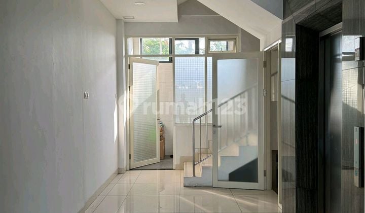 Ruko Di Royal Residence Lokasi Strategis Dan Komersial Area