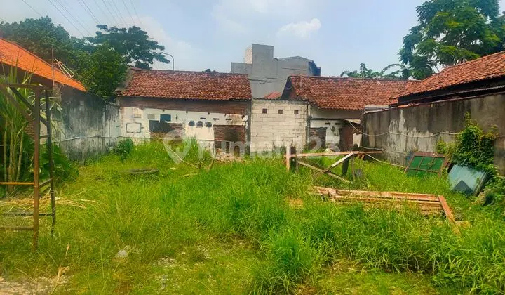 Sold via Auction, Land in Klampis Ngasem, Suitable for Business and Investment