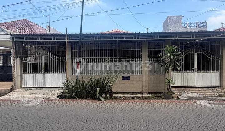 For Sale via Auction 040626 House Tandes