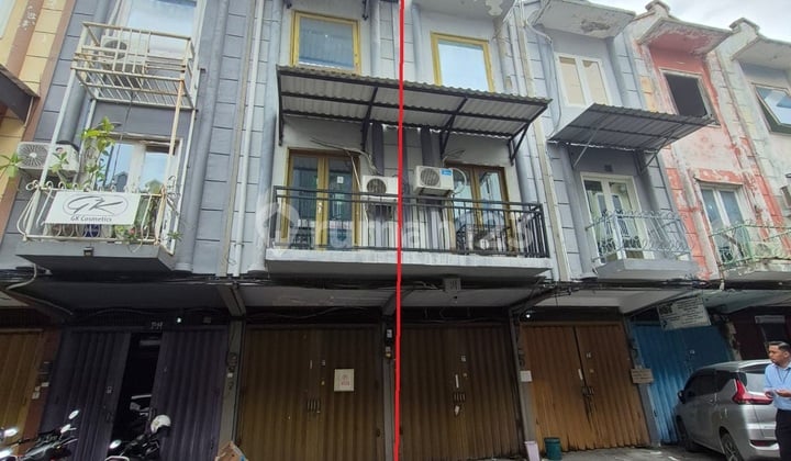 Dijual Via Lelang 250526 Ruko Klampis Ngasem 21 Blok F-15