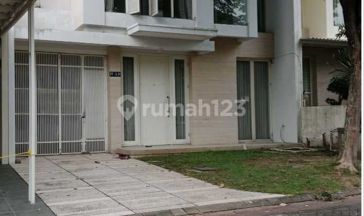 Dijual / Sewa Rumah Pakuwon Indah Cluster The Mansion Pf