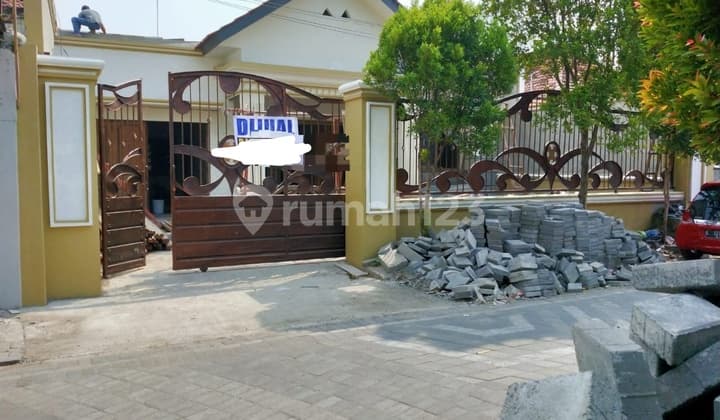 Jual Rumah Asri Di Daerah Teratai, Gubeng