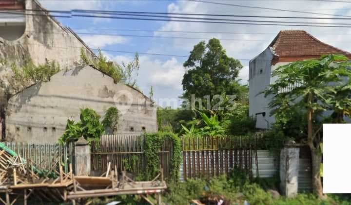 Strategic Land for Sale on Provincial Main Road, Gambirono Krajan Area, Bangsalsari, Jember