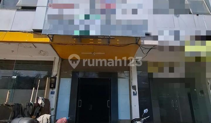 Ready-to-Occupy Shop/House for Sale in City Center, Jalan Kartini Surabaya
