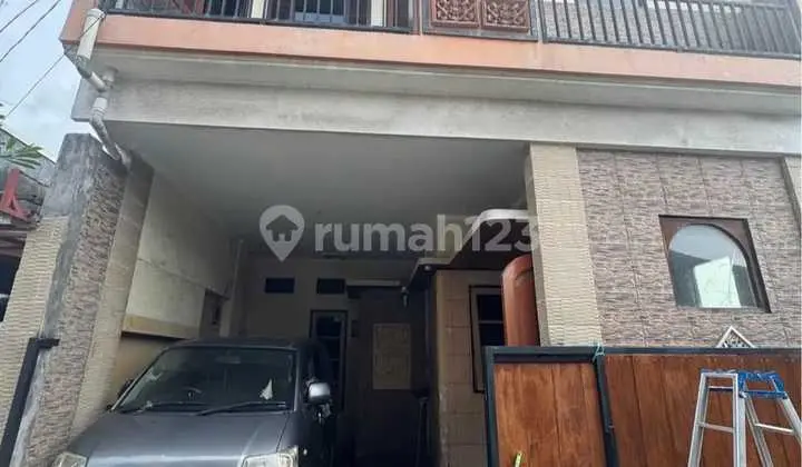 Rent 2-Story House, Will Be Renovated Upon Deal and Handed Over New