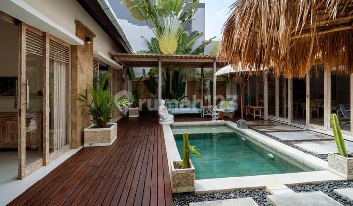 2 Bedrooms Fully Furnished, Pool Maintenance, Cleaning Room Maintenance, Near Beach, Supermarket in Sanur