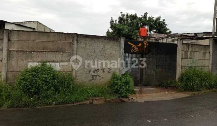 Land in Lengkong Gudang Timur