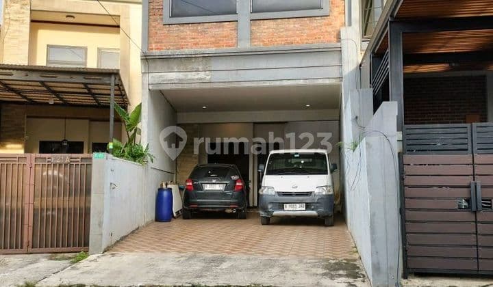 Rumah di Bumi Puspitek Asri