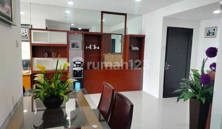 Cosmo Apartment, Furnished, Ready to Occupancy, Friendly Price, 3 Bedrooms