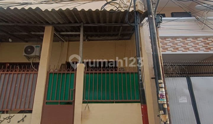 Rumah 2½ Lt. 3 K Tidur Harga Murah.