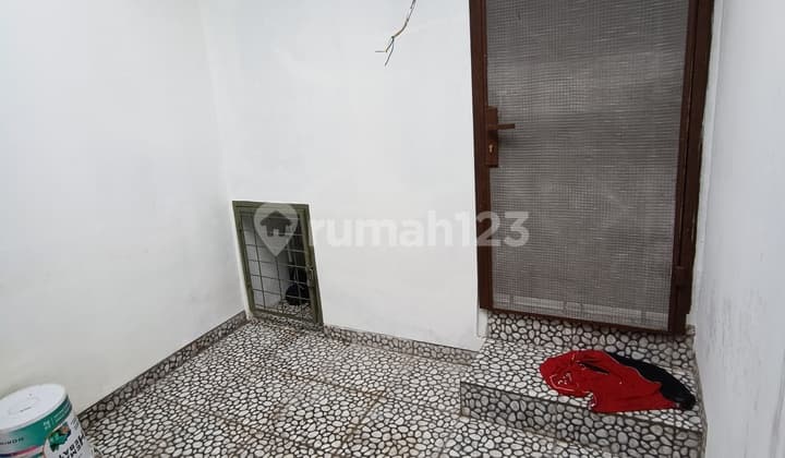 New House. Nice Ready to Live In Good