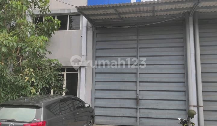 Gudang Bersih dan Siap Pakai Cip Sidoarjo