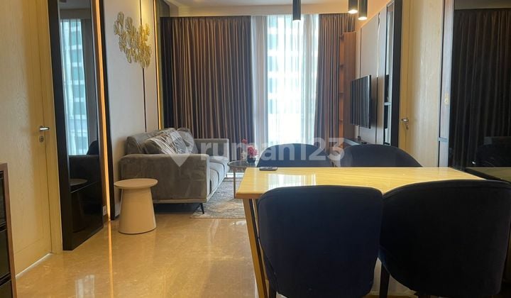 Apartemen Izzara 2 Kamar Tidur Tower North Furnished Bagus