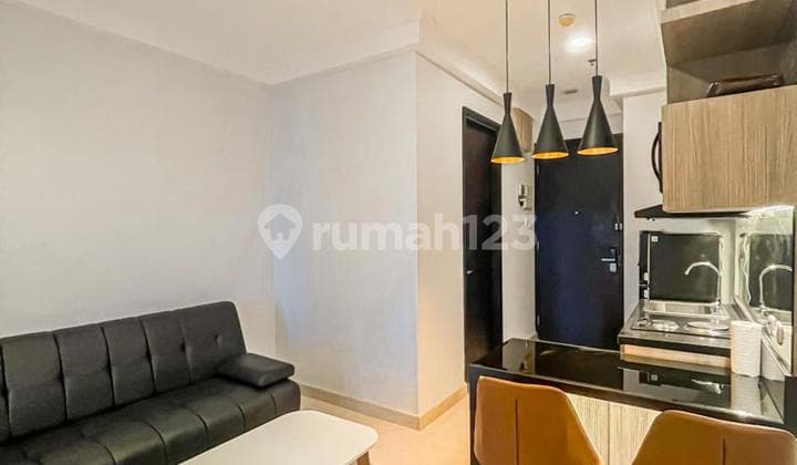 Sewa Apartemen Sudirman Suites 1 Kamar Tidur Furnished Bagus