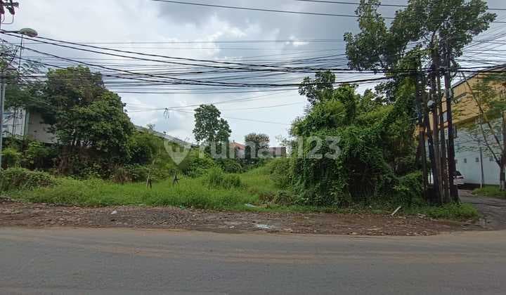 Tanah Premium Siap Bangun Posisi Hook di Gatsu Barat