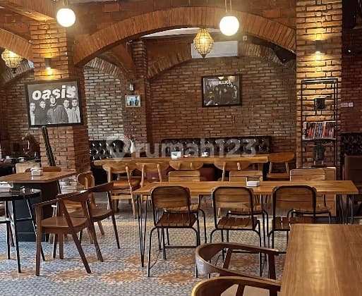 Gedung Modern Siap Pakai Cocok untuk Resaurant Cafe Eksklusif