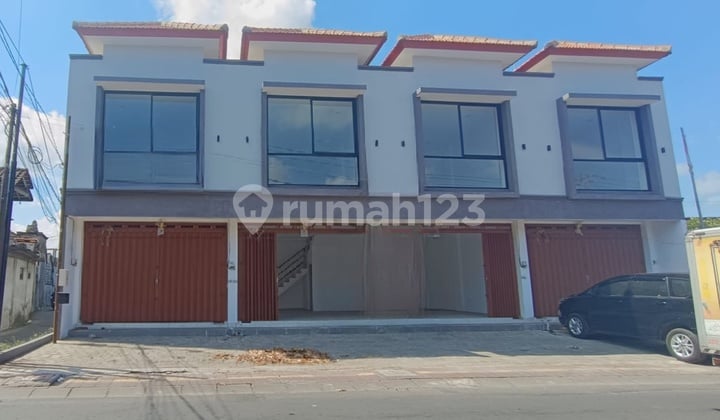 Ruko Baru Gress Dua Lantai Kawasan Ramai Dan Strategis