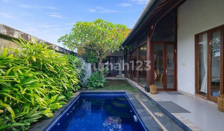 Tropical Modern & Spacious 3 Bedroom Villa In Prime Umalas Area
