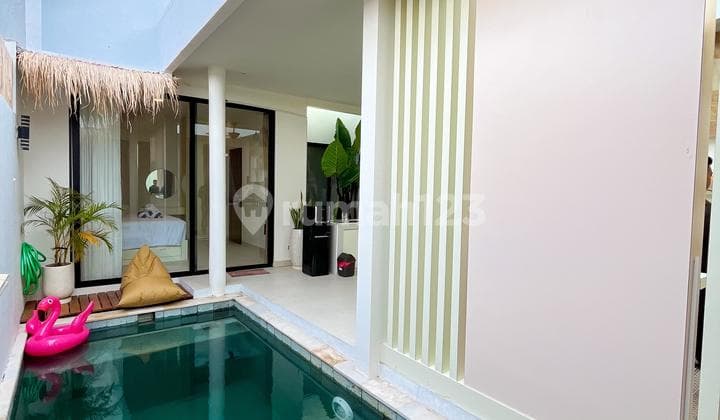 Modern Tropical Two Bedroom Villa Close To Canggu And Seminyak