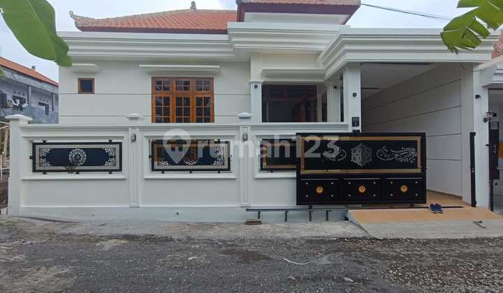Modern Minimalist Newly Built House Close To Bali Zoo & Ubud