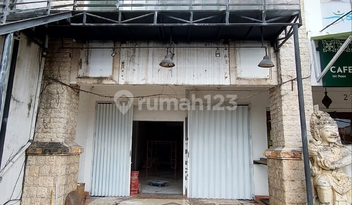 Ruko Premium Dua Lantai Luas di Kawasan Kuliner dan Pariwisata