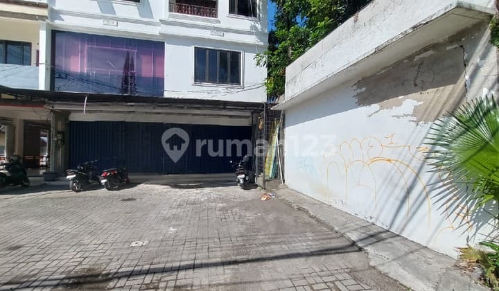 Ruko Tiga Lantai Lokasi Premium Pusat Bisnis Denpasar Timur